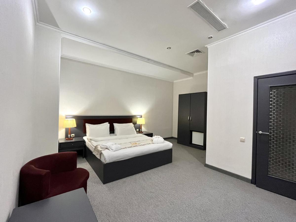 Almaty Grand Erbil Hotel Eksteriør billede
