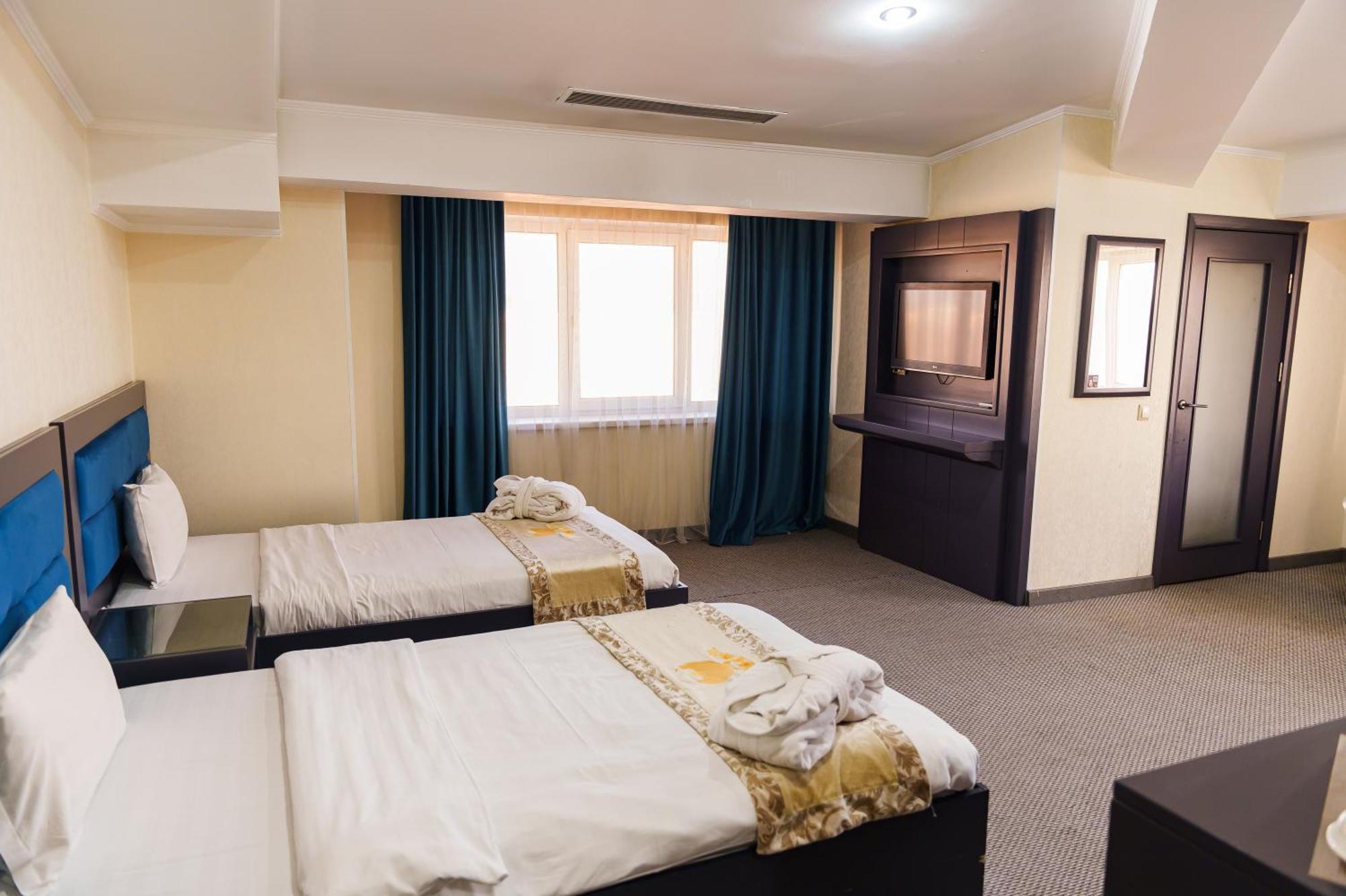 Almaty Grand Erbil Hotel Eksteriør billede