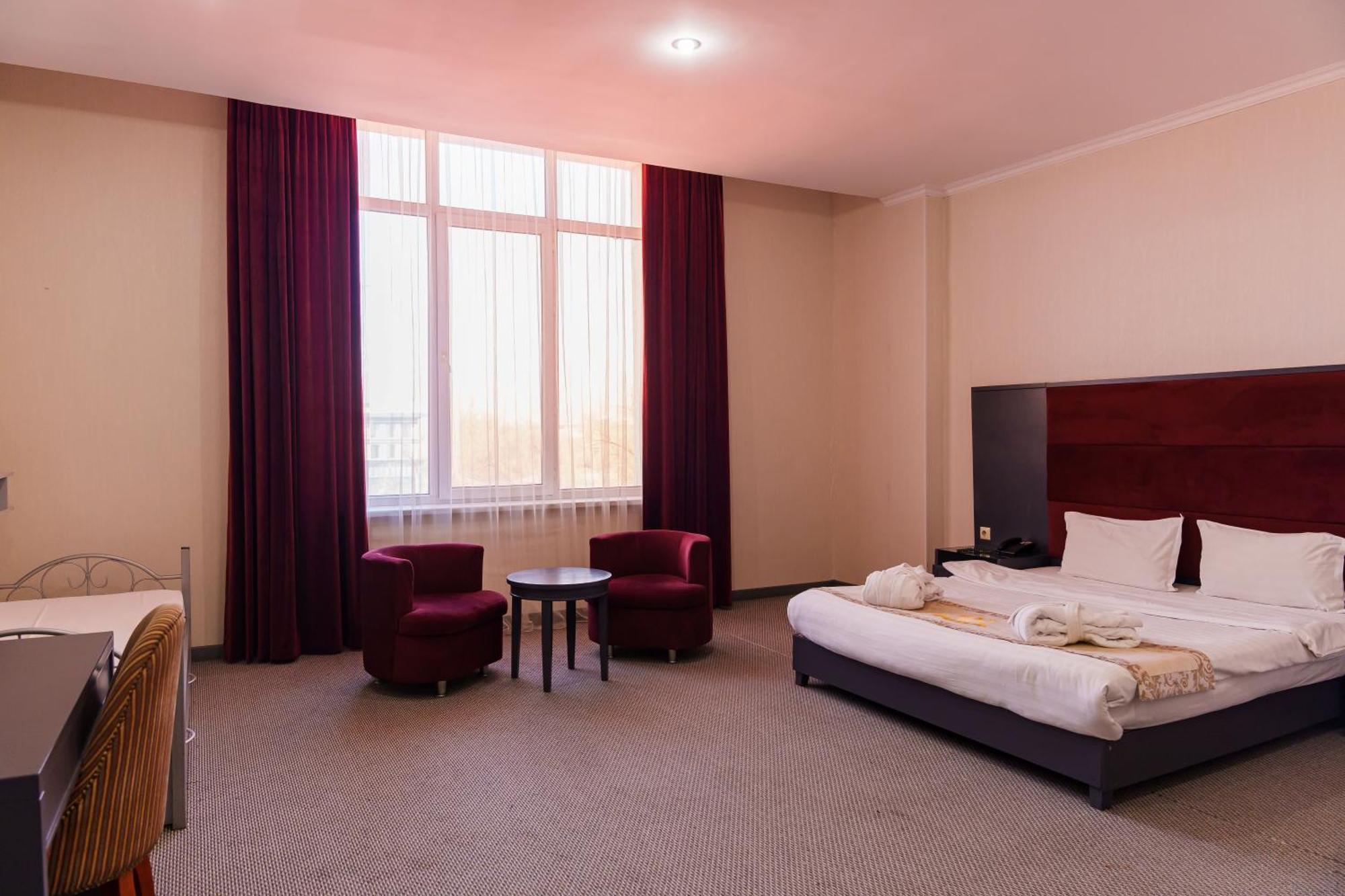 Almaty Grand Erbil Hotel Eksteriør billede