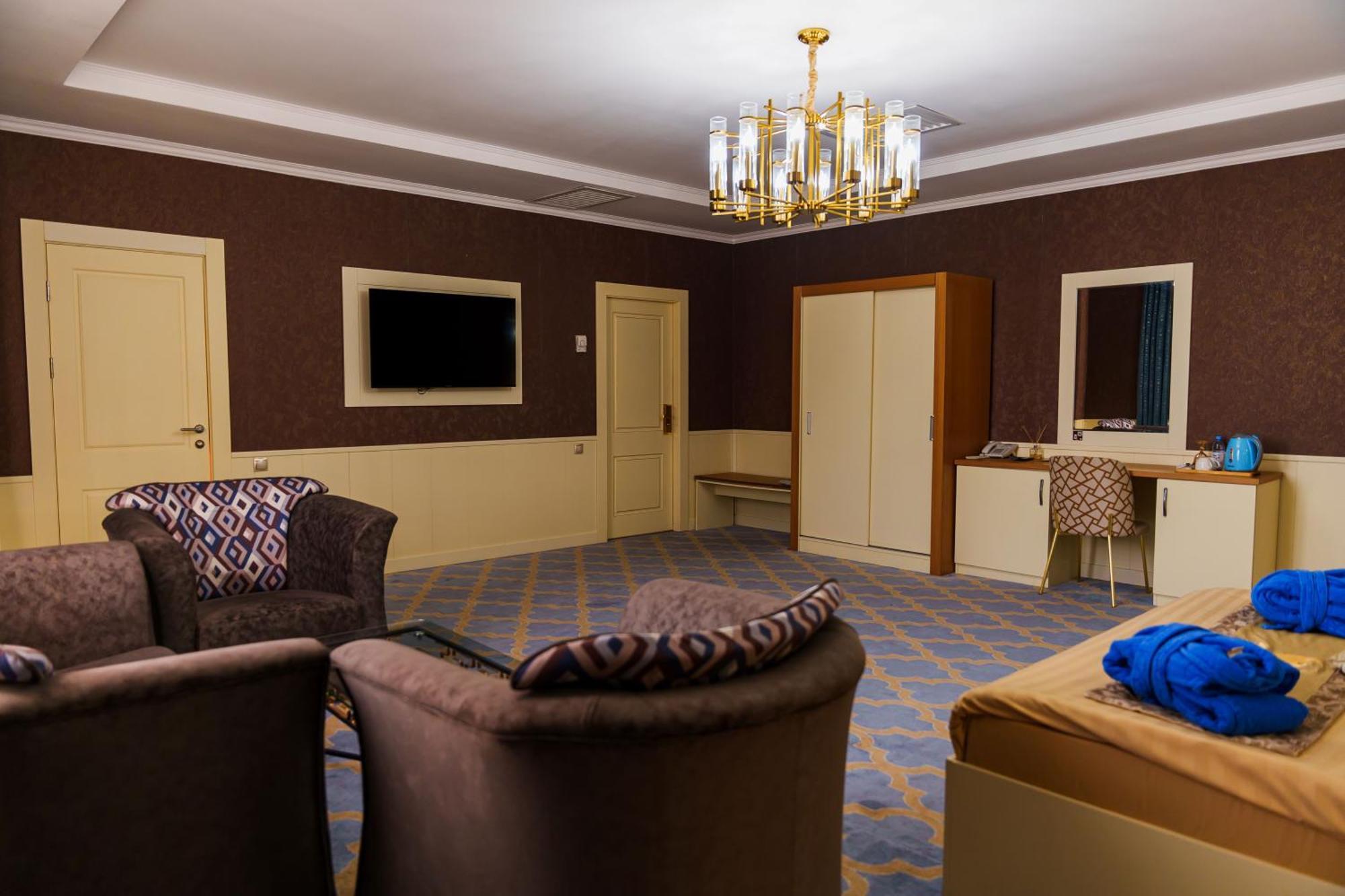 Almaty Grand Erbil Hotel Eksteriør billede